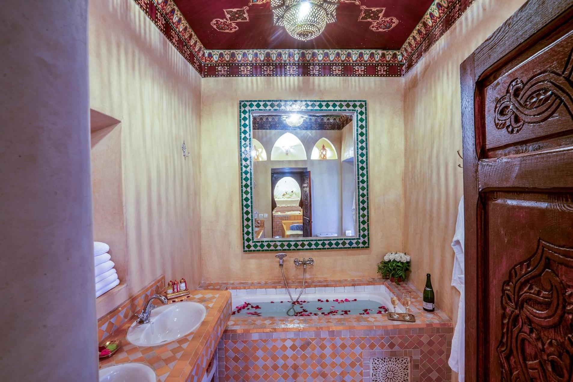 Riad Yalla Habibi Marrakesh Exterior photo