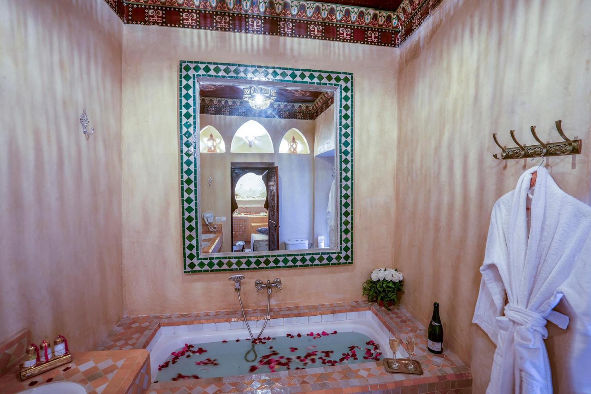 Riad Yalla Habibi Marrakesh Exterior photo